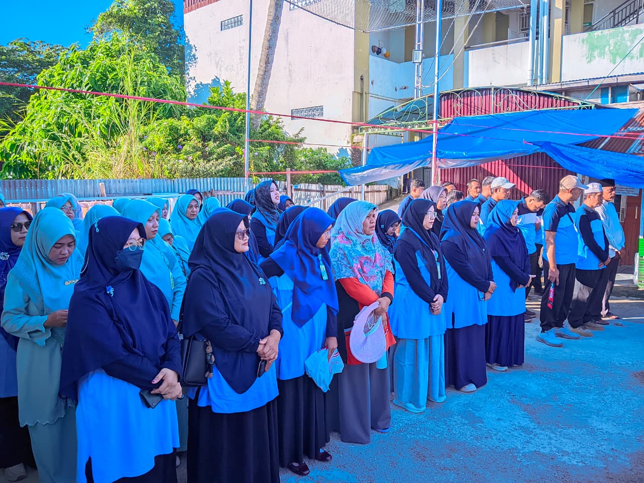 Wujud Kepedulian dan Rasa Syukur, RSI Ibnu Sina Payakumbuh Sembelih 3 Ekor Sapi dan 2 Ekor Kambing pada Ibadah Kurban 2026
